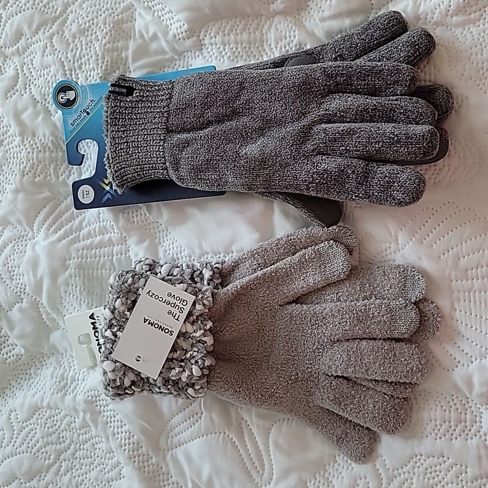 Two pairs of gray gloves